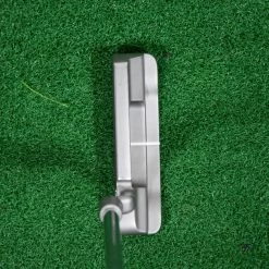 Cleveland Huntington Beach #1 Blade Putter -Clubs Shop DSC 0054 075ad9a5 e440 4d3e 860d 273db747c26f scaled