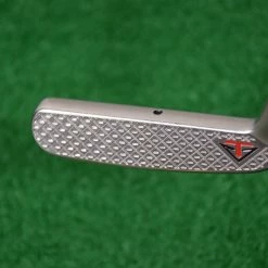 Odyssey Custom Toulon Garage Latrobe Putter -Clubs Shop DSC 0347 scaled
